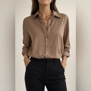 Banana Republic Gold Button Down Blouse Petite Small